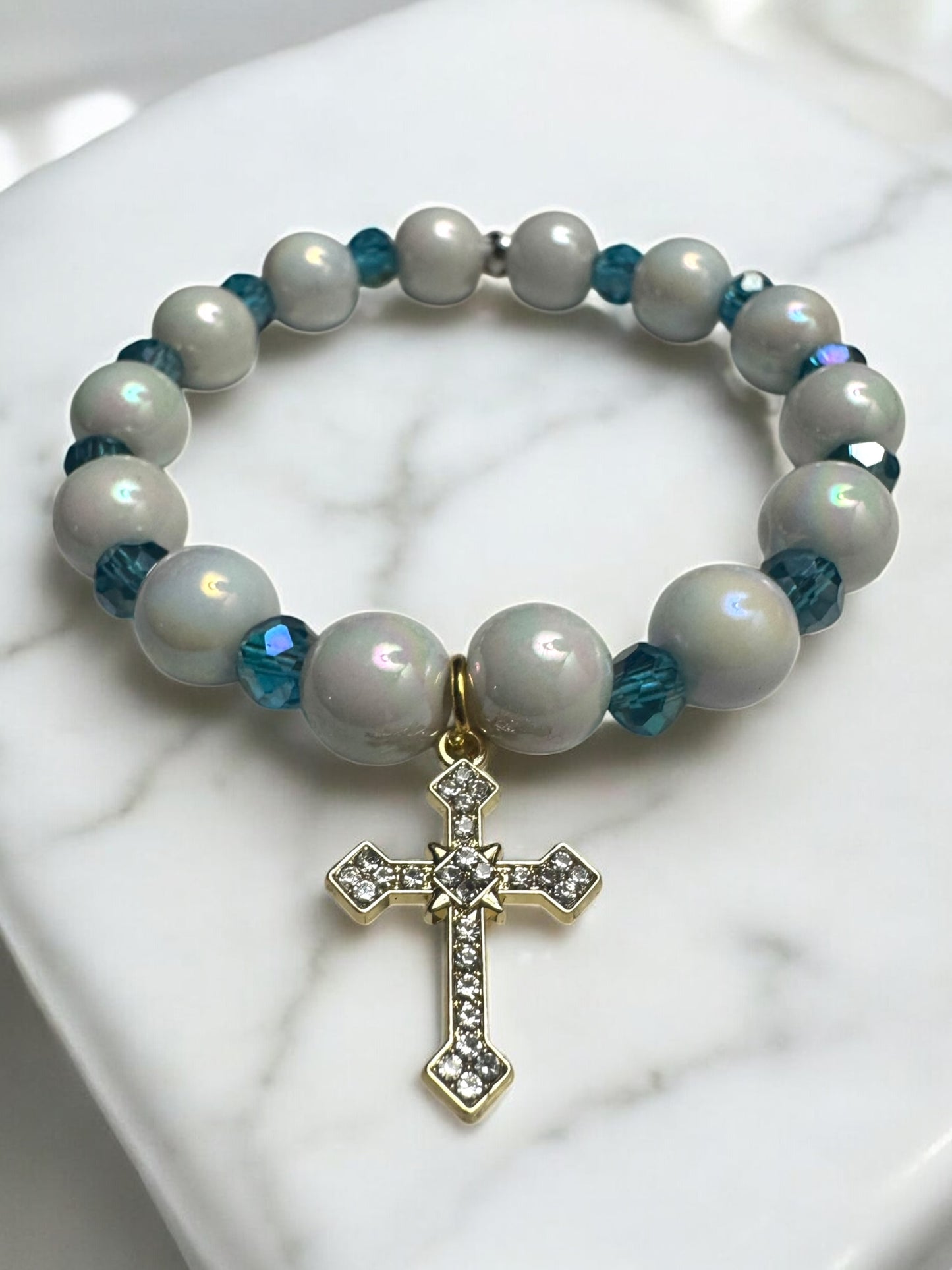 Always Have Faith Glass Bead Bracelet with Cross Charm